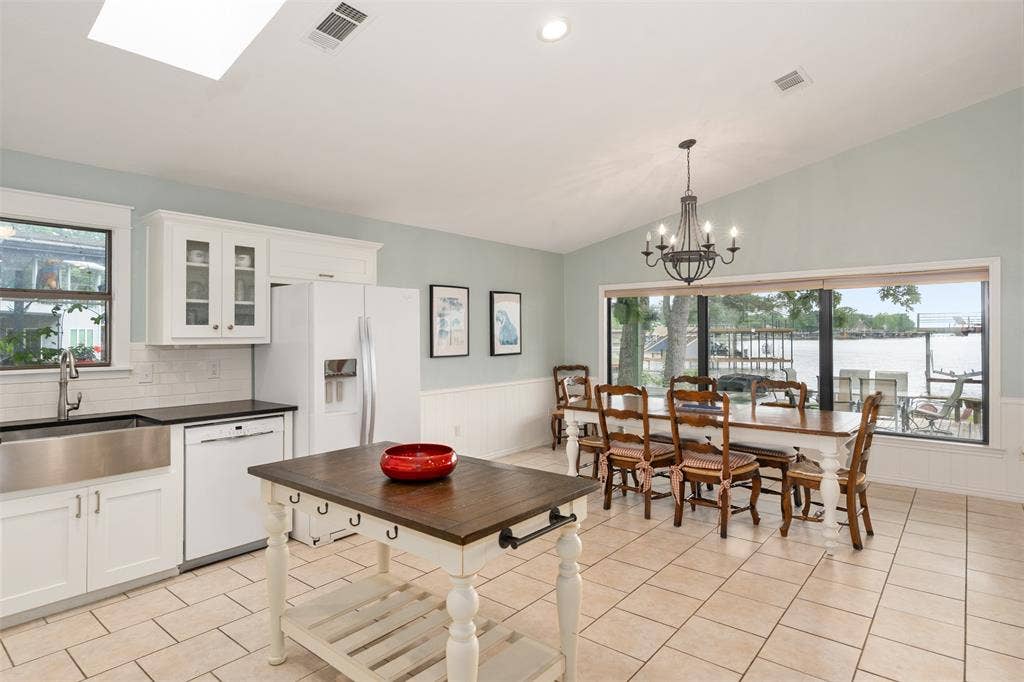 124 Harbor Drive, Gun Barrel City, TX 75156 124 Harbor Drive, Gun Barrel City, TX 75156