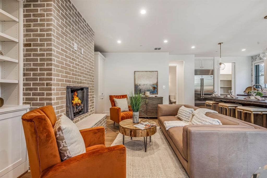 3428 Daniel Avenue, #5, University Park, TX 75205 3428 Daniel Avenue, #5, University Park, TX 75205