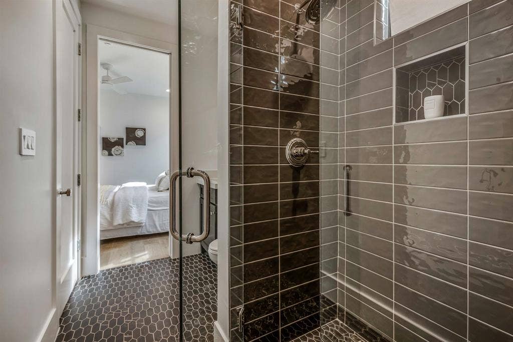 3428 Daniel Avenue, #5, University Park, TX 75205 3428 Daniel Avenue, #5, University Park, TX 75205