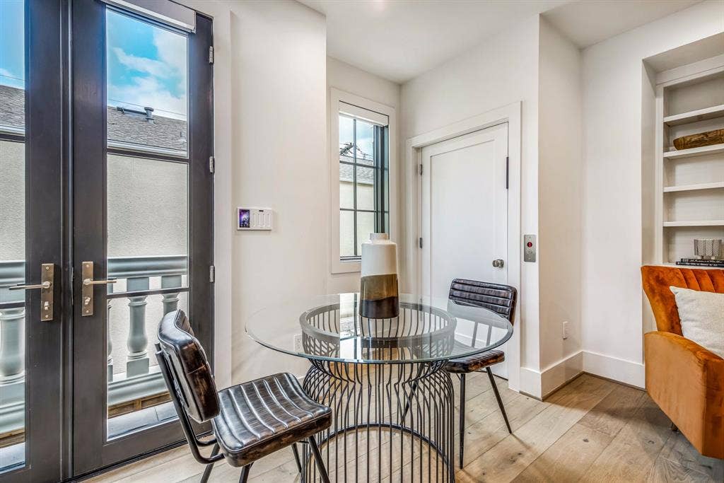 3428 Daniel Avenue, #5, University Park, TX 75205 3428 Daniel Avenue, #5, University Park, TX 75205