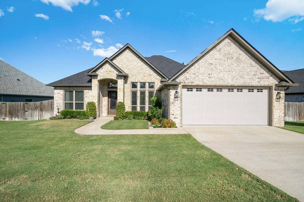 7264 Medio Creek, Tyler, TX 75703 7264 Medio Creek, Tyler, TX 75703