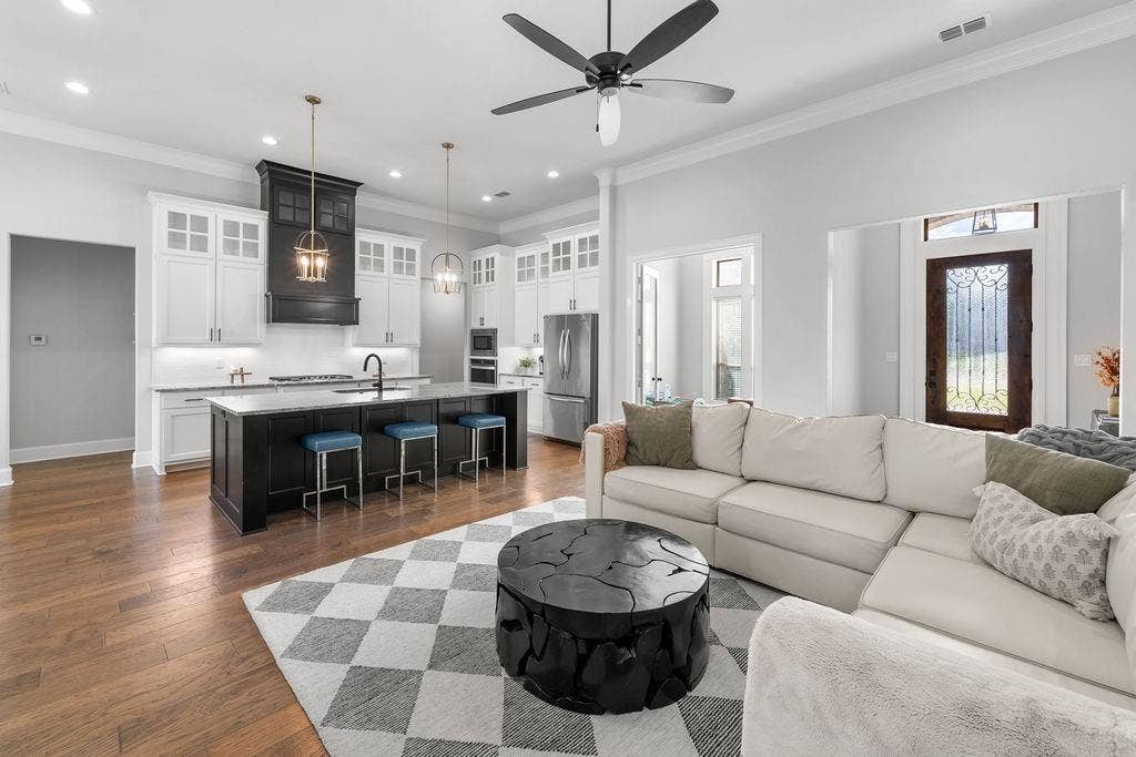 7264 Medio Creek, Tyler, TX 75703 7264 Medio Creek, Tyler, TX 75703