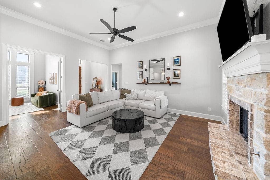 7264 Medio Creek, Tyler, TX 75703 7264 Medio Creek, Tyler, TX 75703