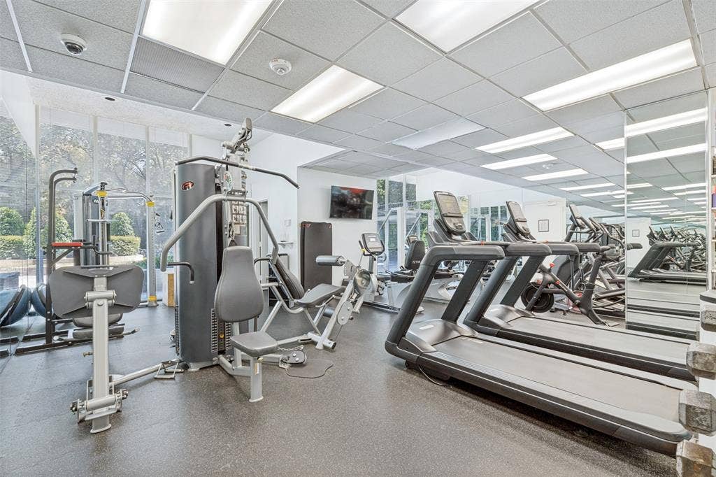 3310 Fairmount Street, #9D, Dallas, TX 75201 3310 Fairmount Street, #9D, Dallas, TX 75201