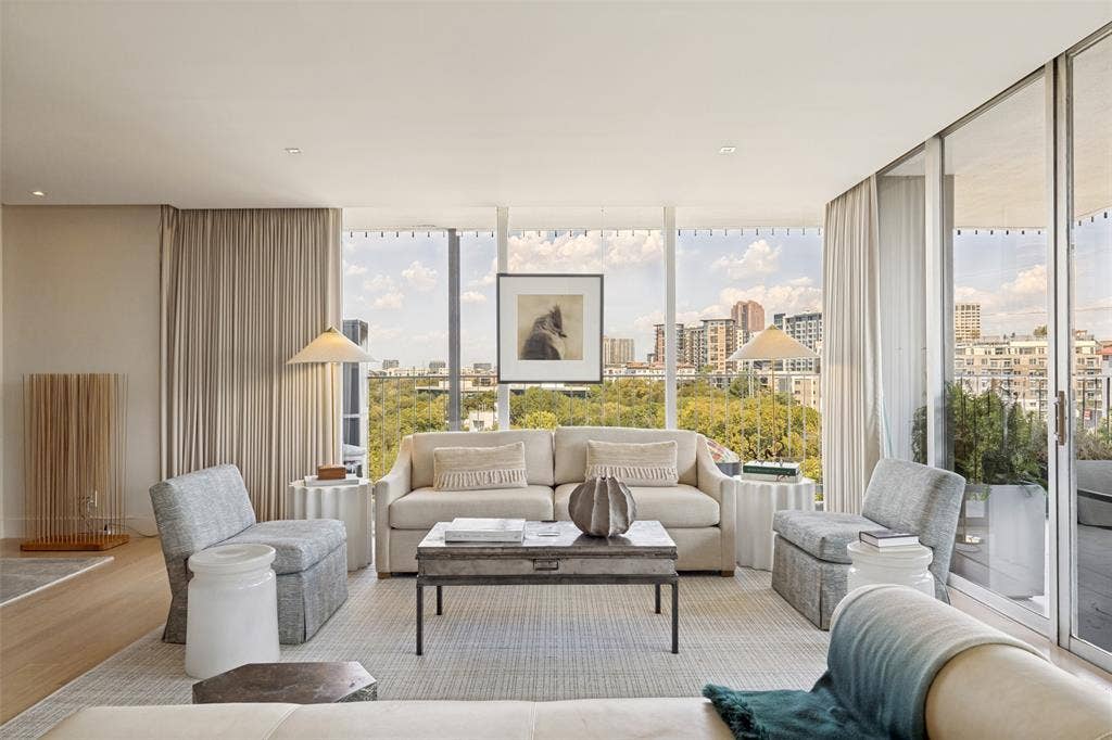 3310 Fairmount Street, #9D, Dallas, TX 75201 3310 Fairmount Street, #9D, Dallas, TX 75201