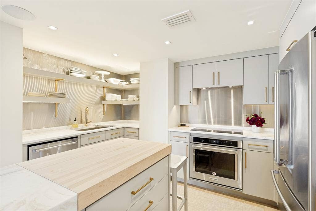 3310 Fairmount Street, #9D, Dallas, TX 75201 3310 Fairmount Street, #9D, Dallas, TX 75201