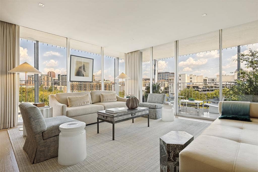 3310 Fairmount Street, #9D, Dallas, TX 75201 3310 Fairmount Street, #9D, Dallas, TX 75201