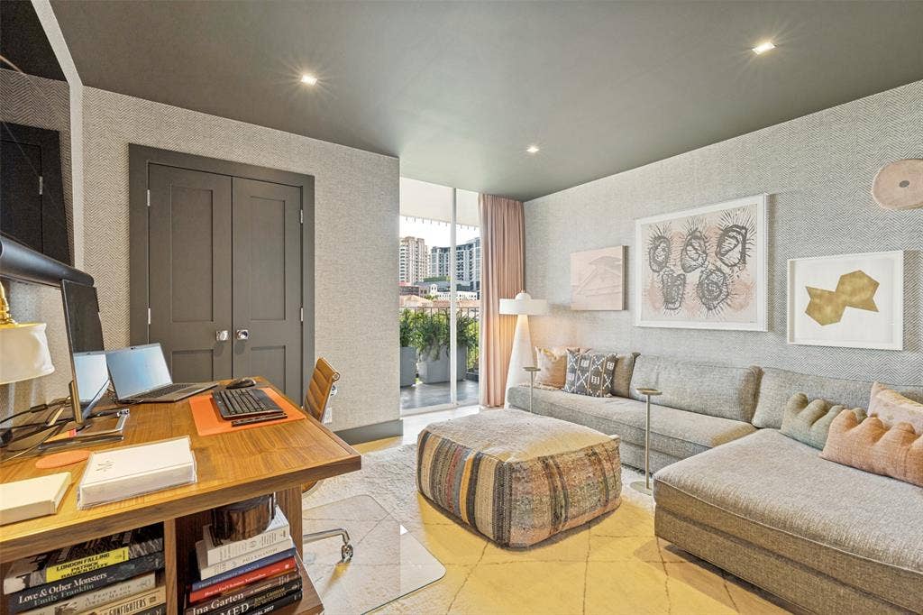 3310 Fairmount Street, #9D, Dallas, TX 75201 3310 Fairmount Street, #9D, Dallas, TX 75201