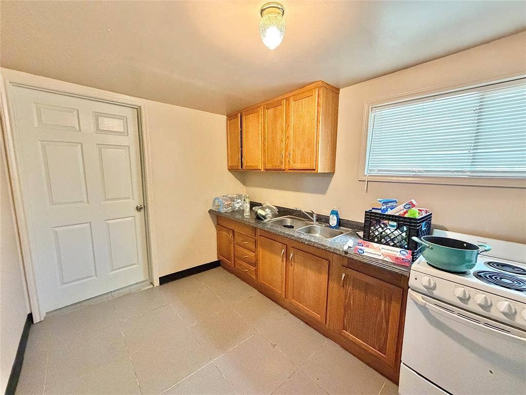 3137 Reuter Avenue, Waco, TX 76708 3137 Reuter Avenue, Waco, TX 76708