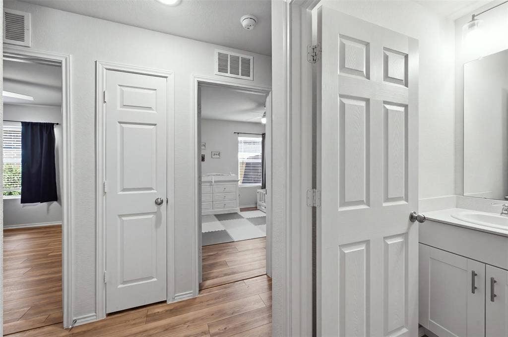 16028 Crews Avenue, Haslet, TX 76052