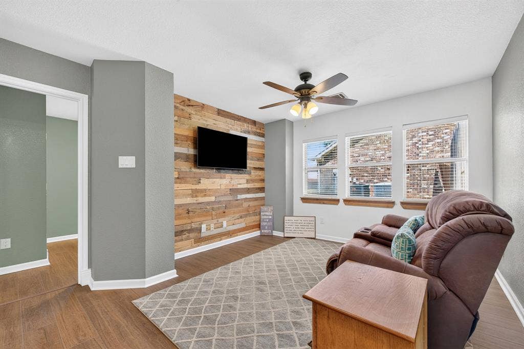 132 Redbud Drive, Forney, TX 75126 132 Redbud Drive, Forney, TX 75126
