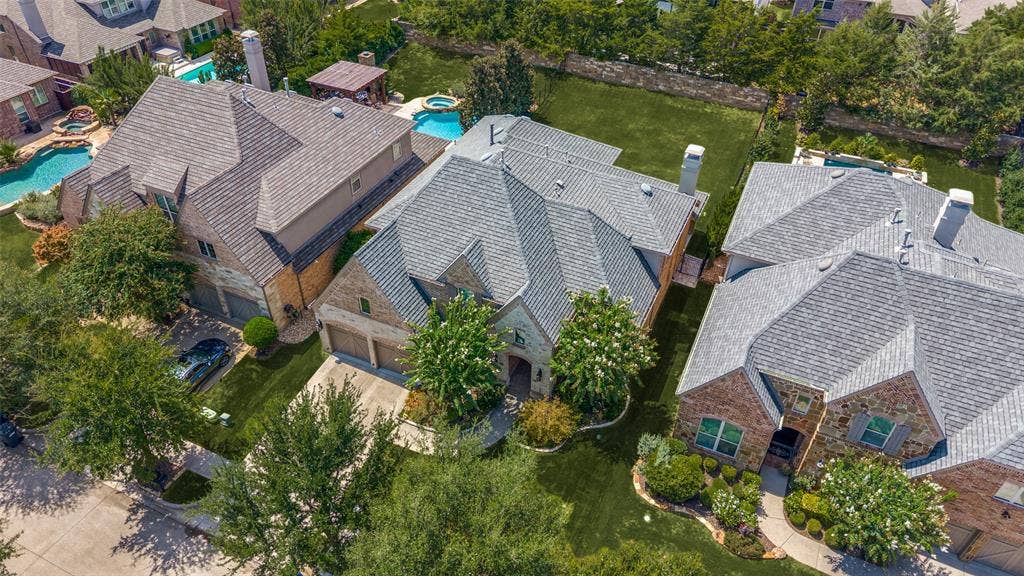 5804 River Highlands Drive, McKinney, TX 75070 5804 River Highlands Drive, McKinney, TX 75070