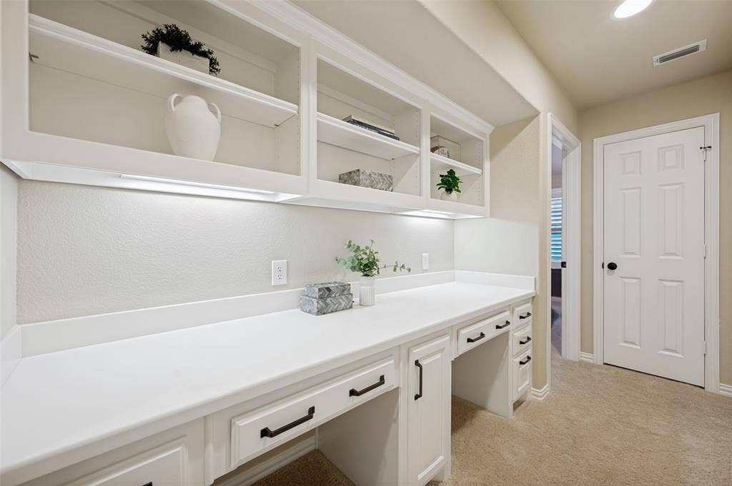 5804 River Highlands Drive, McKinney, TX 75070 5804 River Highlands Drive, McKinney, TX 75070