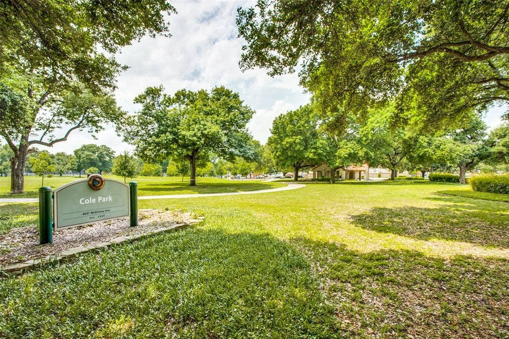 4121 Mckinney Avenue, #32, Dallas, TX 75204 One block from Cole Park