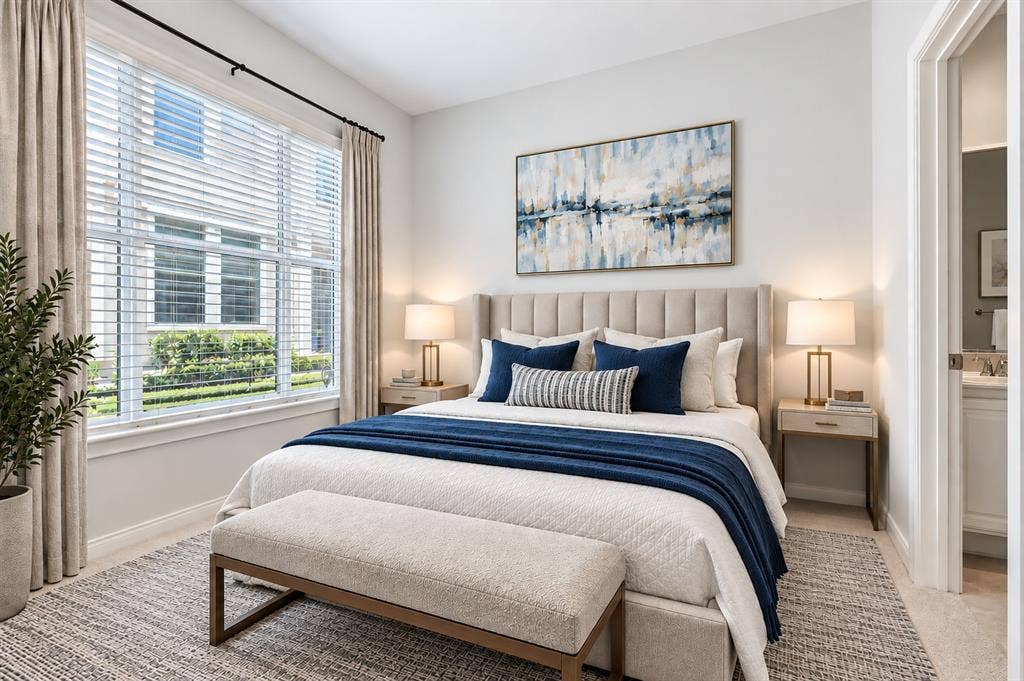 4121 Mckinney Avenue, #32, Dallas, TX 75204 Virtually Staged