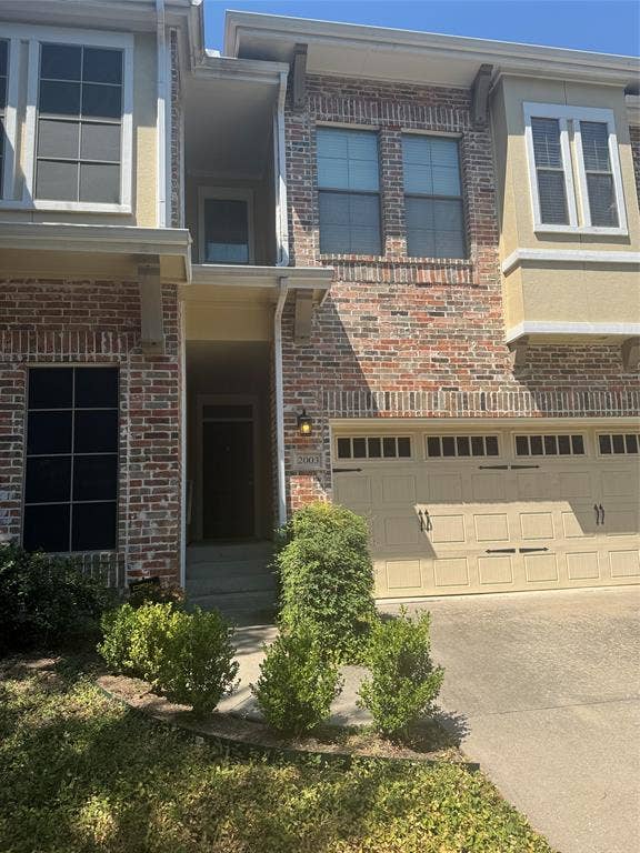 Property photo for 2003 Garden View Lane, Richardson, TX