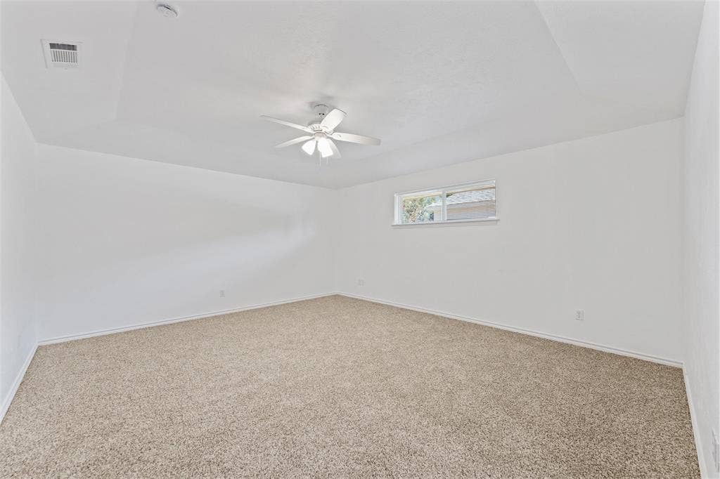 336 Woodbrook Drive, DeSoto, TX 75115