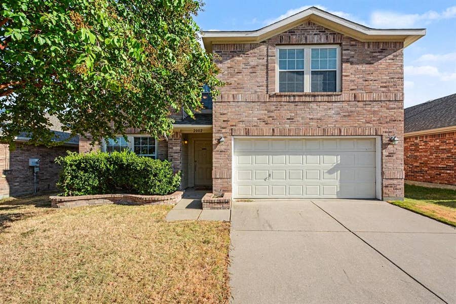 Property photo for 2002 Pin Oak Trail, Anna, TX