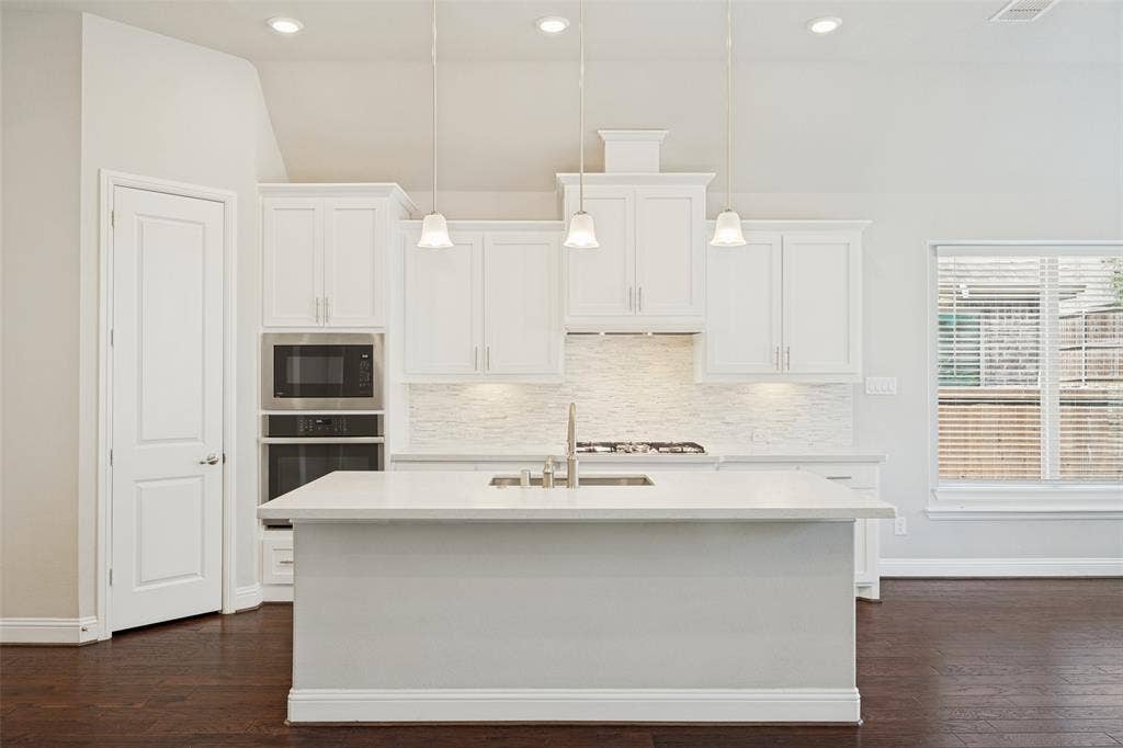 8241 Blumelia Drive, Dallas, TX 75252 8241 Blumelia Drive, Dallas, TX 75252