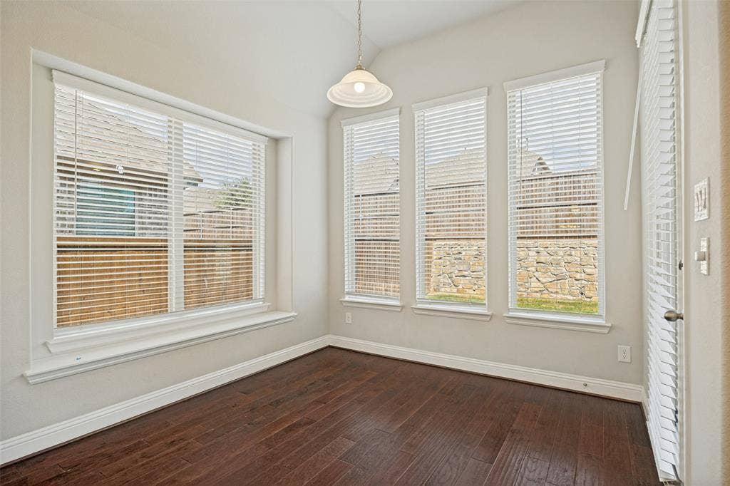 8241 Blumelia Drive, Dallas, TX 75252 8241 Blumelia Drive, Dallas, TX 75252