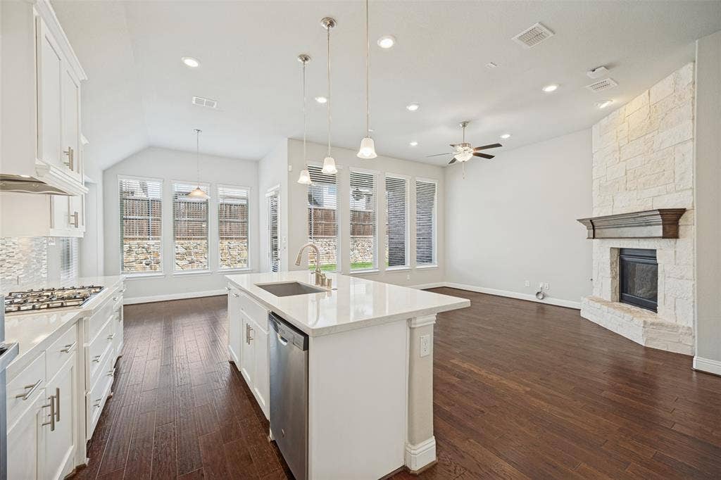8241 Blumelia Drive, Dallas, TX 75252 8241 Blumelia Drive, Dallas, TX 75252