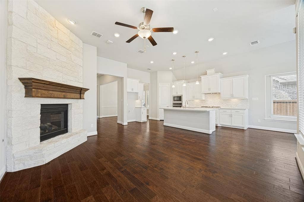 8241 Blumelia Drive, Dallas, TX 75252 8241 Blumelia Drive, Dallas, TX 75252