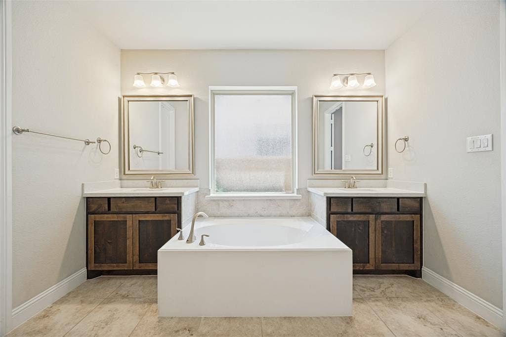 8241 Blumelia Drive, Dallas, TX 75252 8241 Blumelia Drive, Dallas, TX 75252