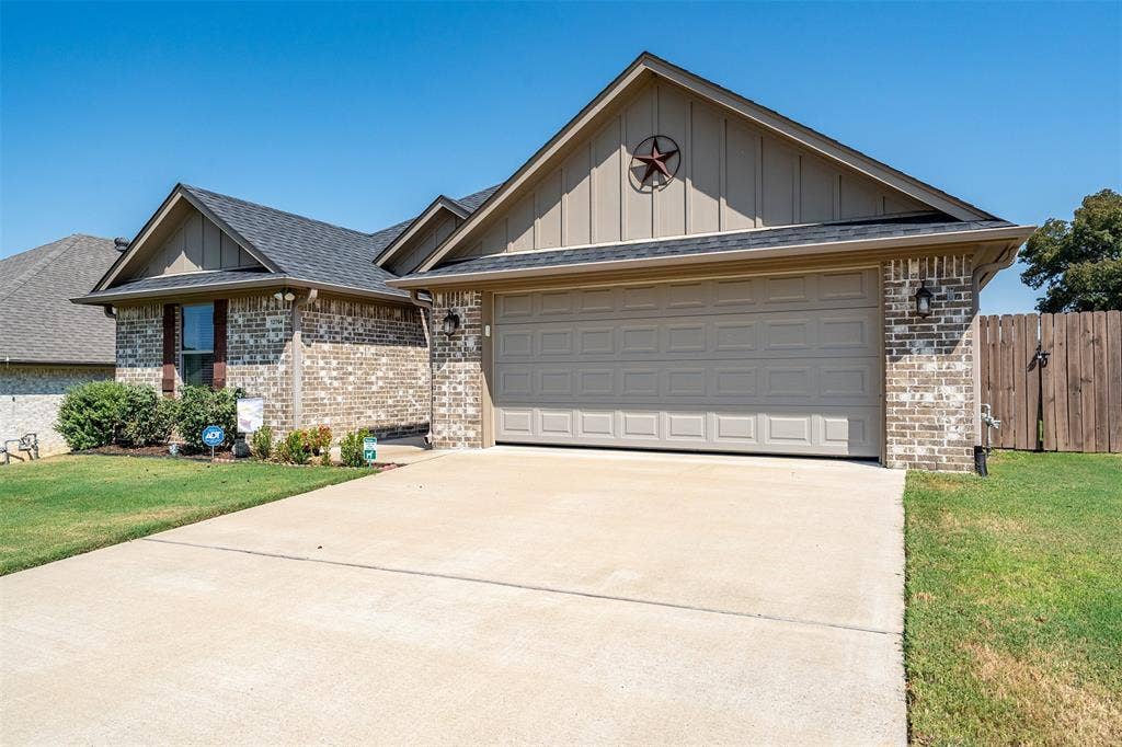 12764 Meadowbrook, Tyler, TX 75709 12764 Meadowbrook, Tyler, TX 75709