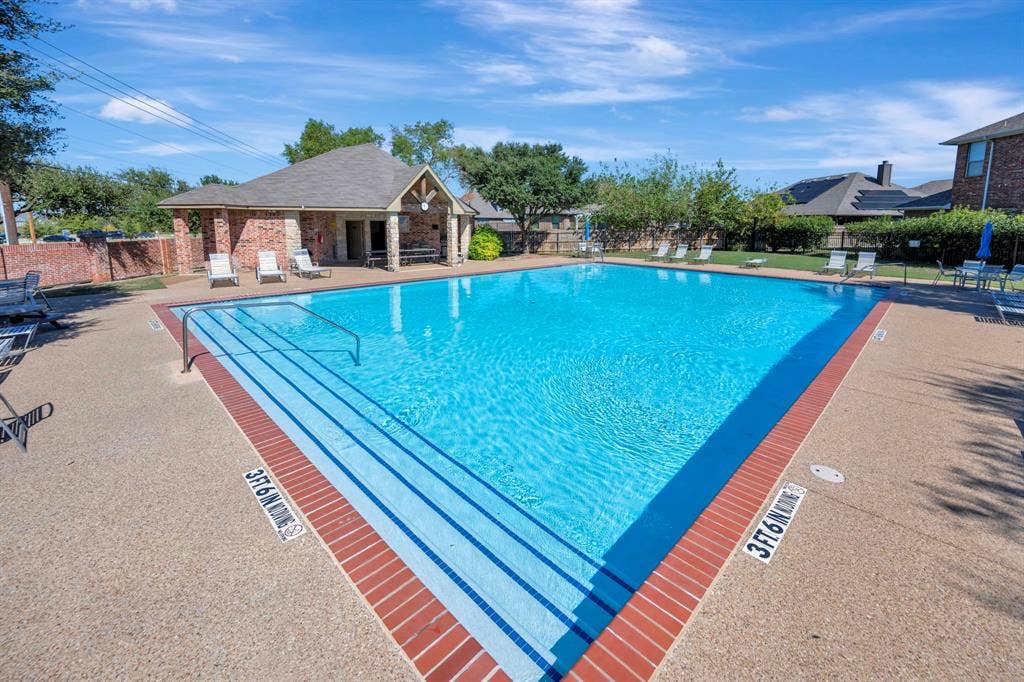 5436 Sierra Ridge Drive, Fort Worth, TX 76123