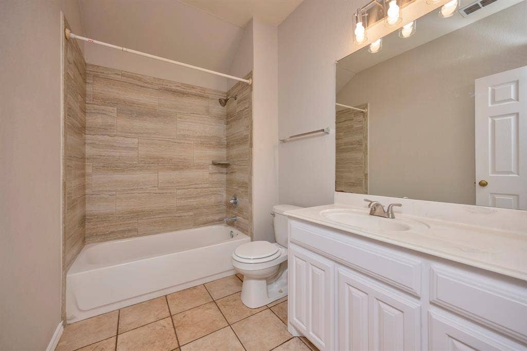 5436 Sierra Ridge Drive, Fort Worth, TX 76123