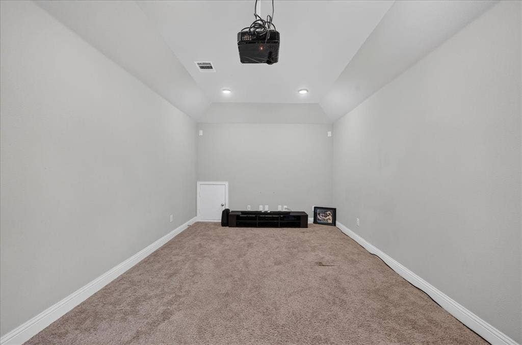 8712 Mccutchins Drive, McKinney, TX 75070 8712 Mccutchins Drive, McKinney, TX 75070