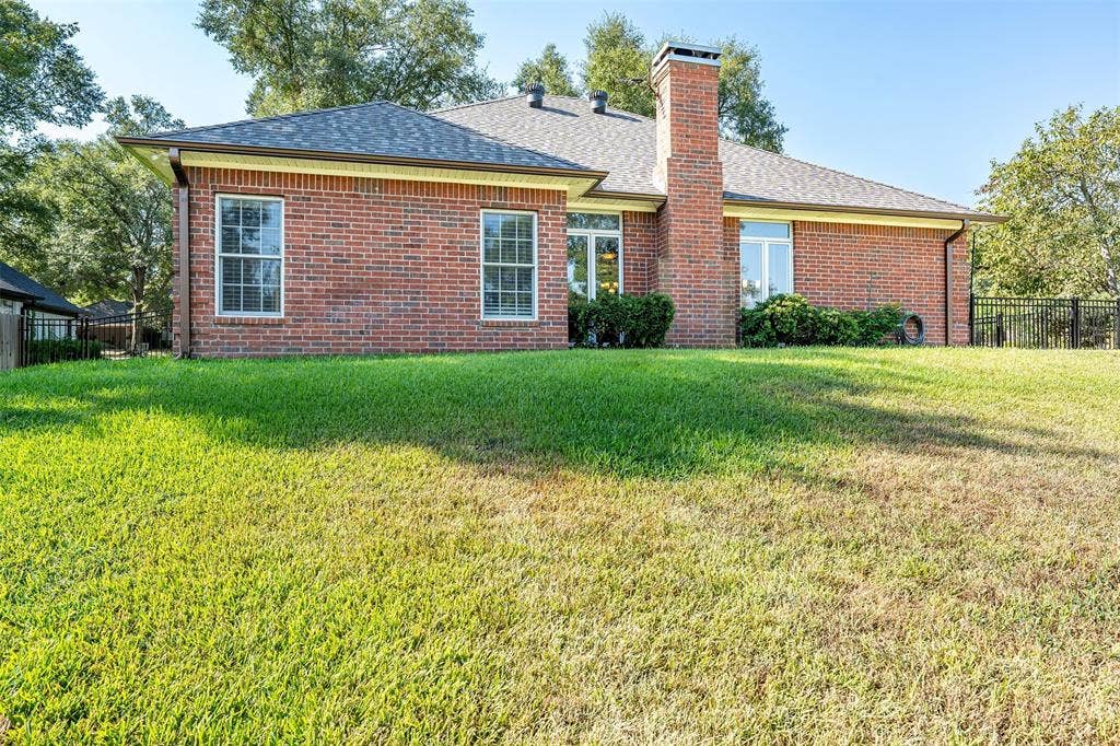 11232 Chasewood, Tyler, TX 75703 11232 Chasewood, Tyler, TX 75703
