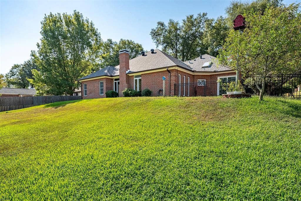 11232 Chasewood, Tyler, TX 75703 11232 Chasewood, Tyler, TX 75703