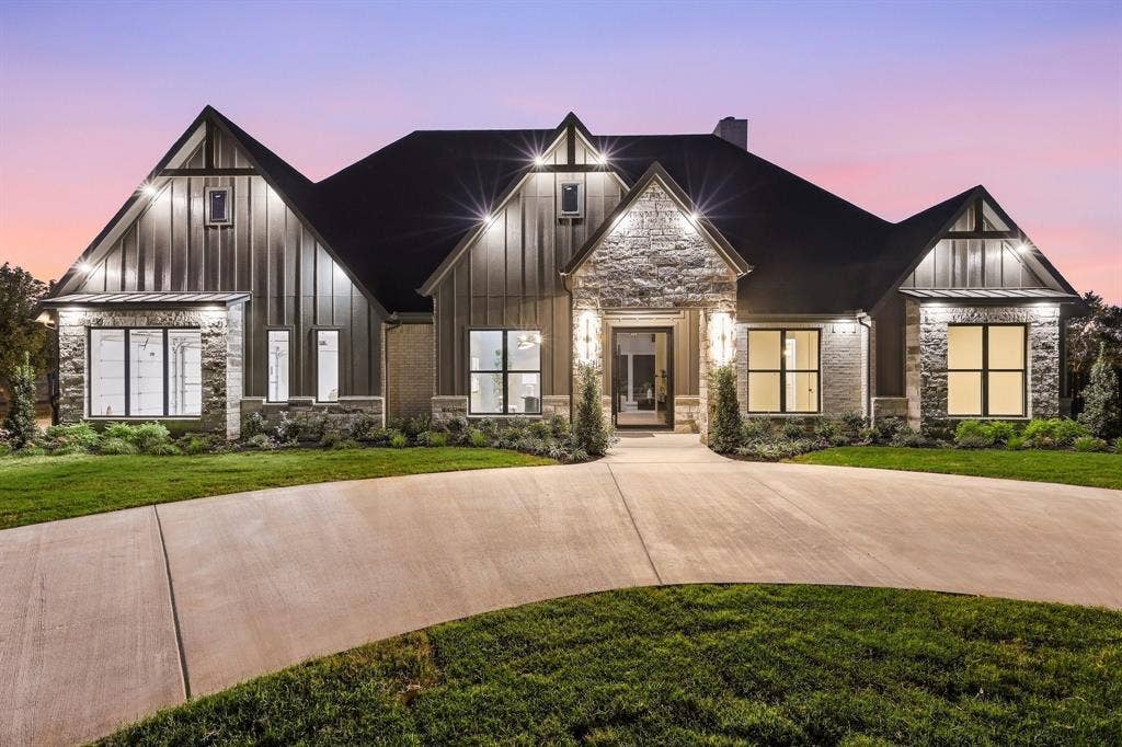2931 N Mockingbird Lane, Midlothian, TX 76065