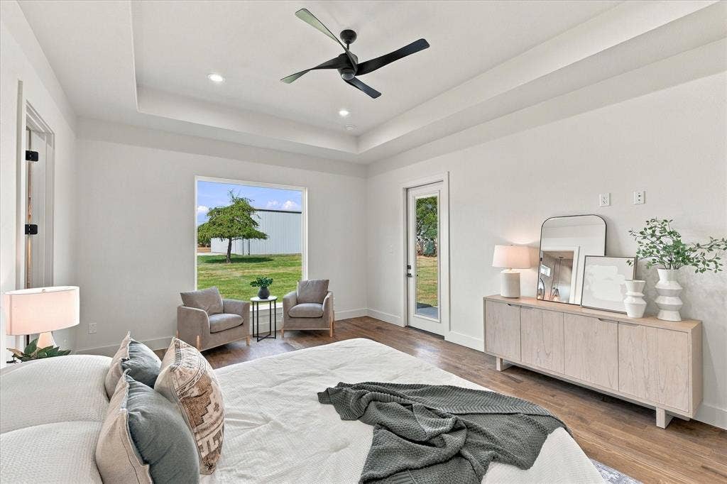 2931 N Mockingbird Lane, Midlothian, TX 76065