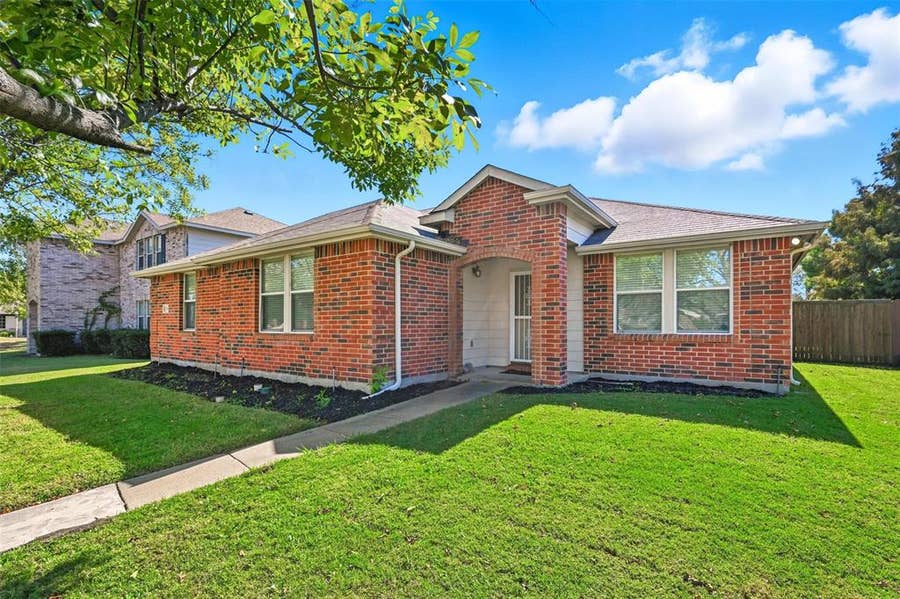 Property photo for 2932 Reata Drive, Wylie, TX