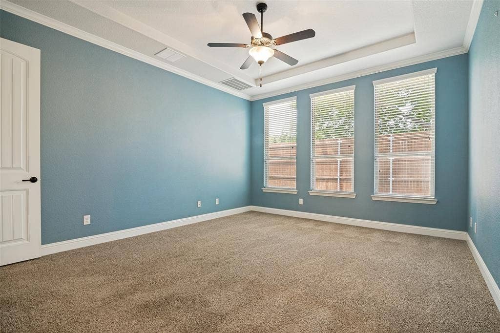 10002 Edgeway Circle, Rowlett, TX 75089 Primary bedroom.