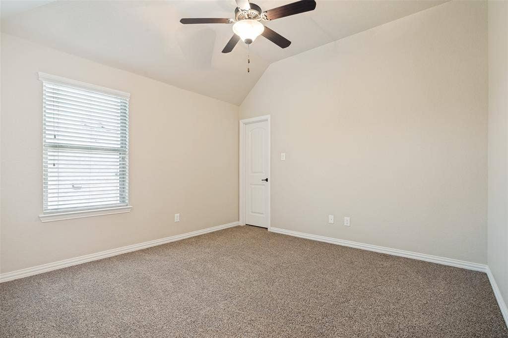 10002 Edgeway Circle, Rowlett, TX 75089 Second of two upstairs bedrooms.