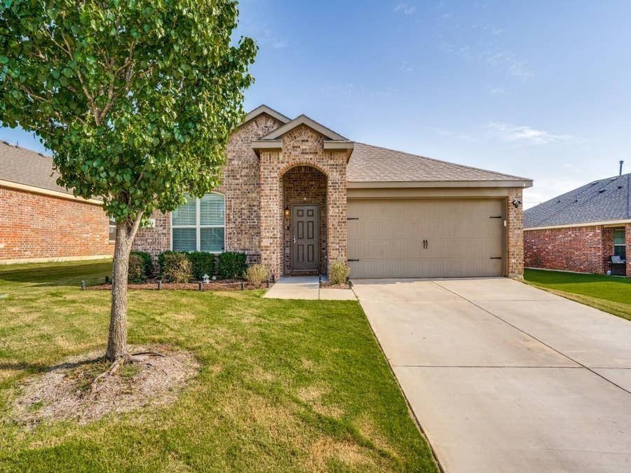 Property photo for 1434 Meadow Creek Drive, Princeton, TX