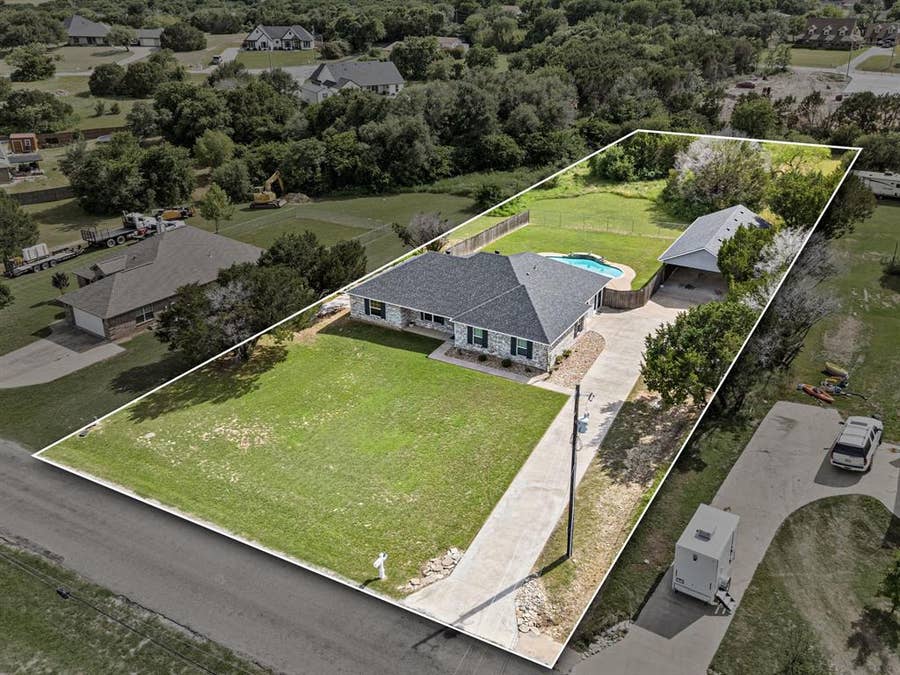 Property photo for 4000 Goliad Drive, Granbury, TX