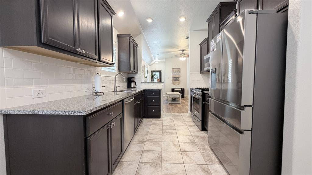 705 Blue Teal Place, McKinney, TX 75071 705 Blue Teal Place, McKinney, TX 75071