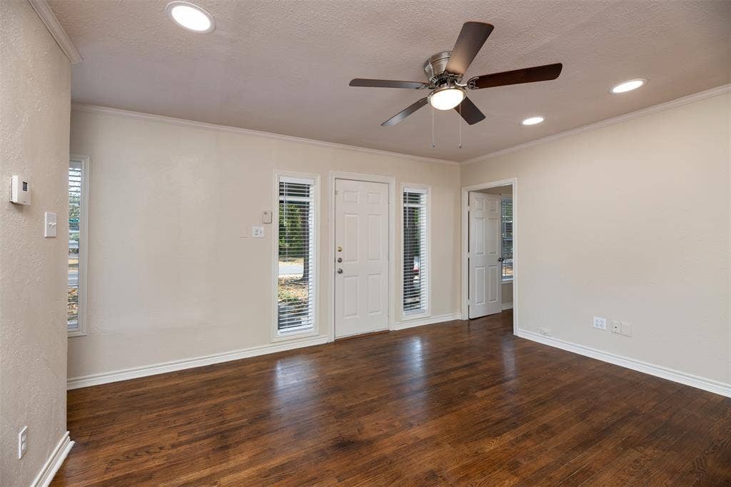 8823 San Benito Way, Dallas, TX 75218 8823 San Benito Way, Dallas, TX 75218