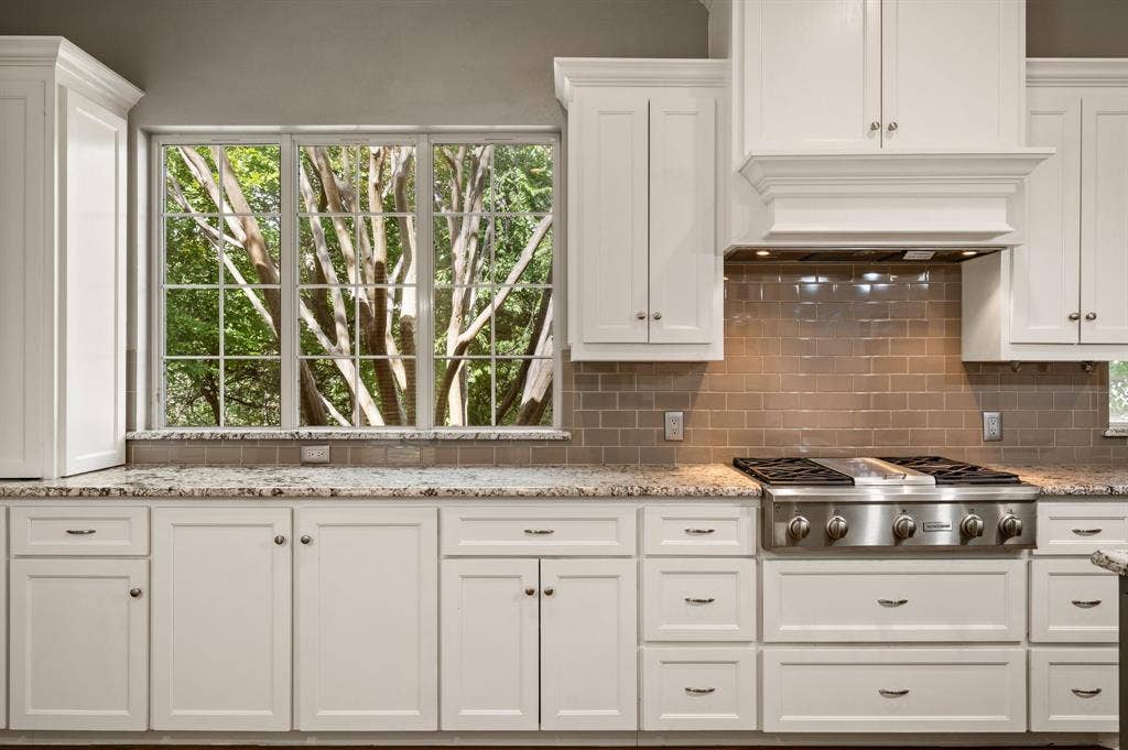 1339 Hidden Glen, Southlake, TX 76092