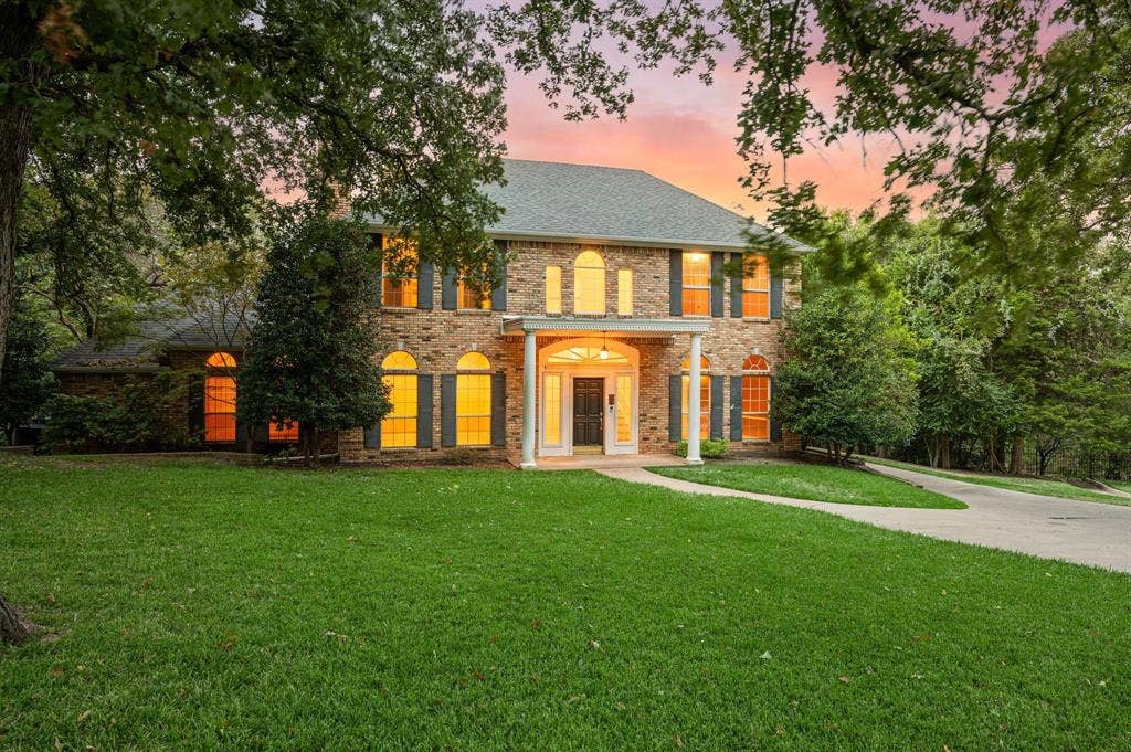 1339 Hidden Glen, Southlake, TX 76092