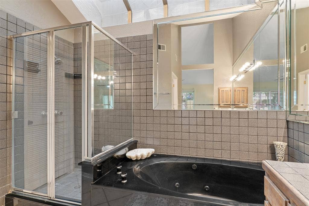 17663 Sunmeadow Drive, Dallas, TX 75252 17663 Sunmeadow Drive, Dallas, TX 75252