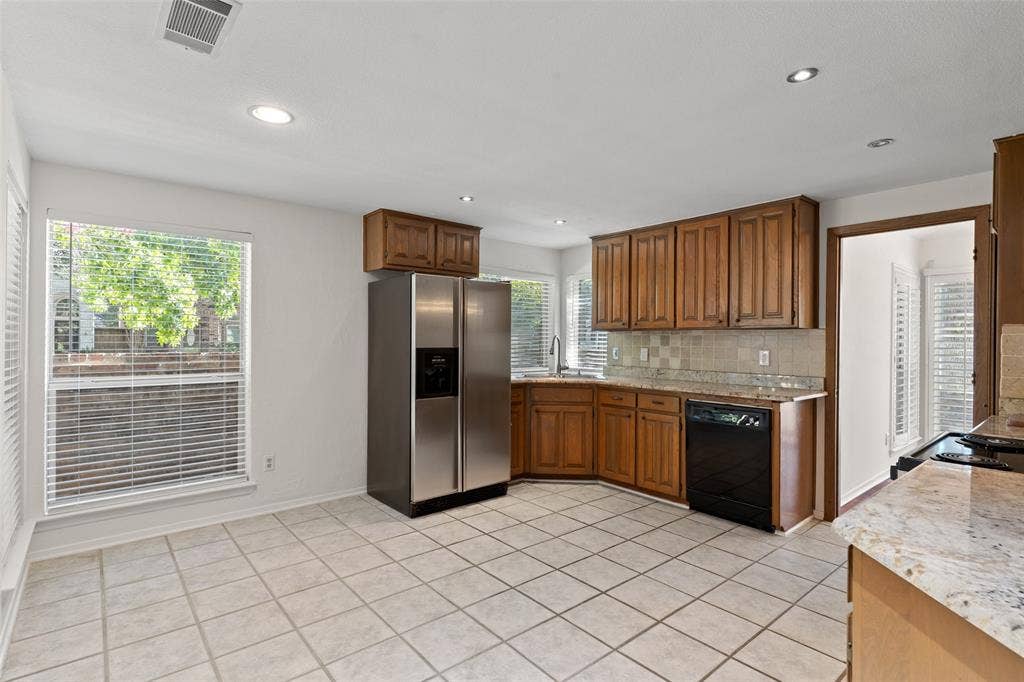 17663 Sunmeadow Drive, Dallas, TX 75252 17663 Sunmeadow Drive, Dallas, TX 75252