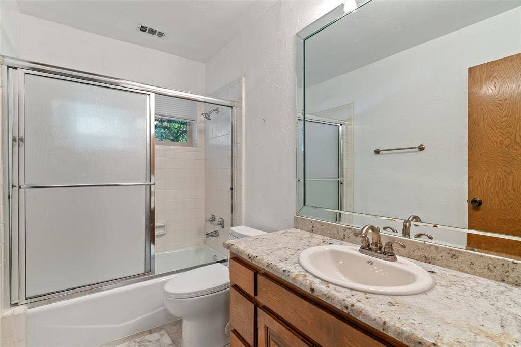 17663 Sunmeadow Drive, Dallas, TX 75252 17663 Sunmeadow Drive, Dallas, TX 75252