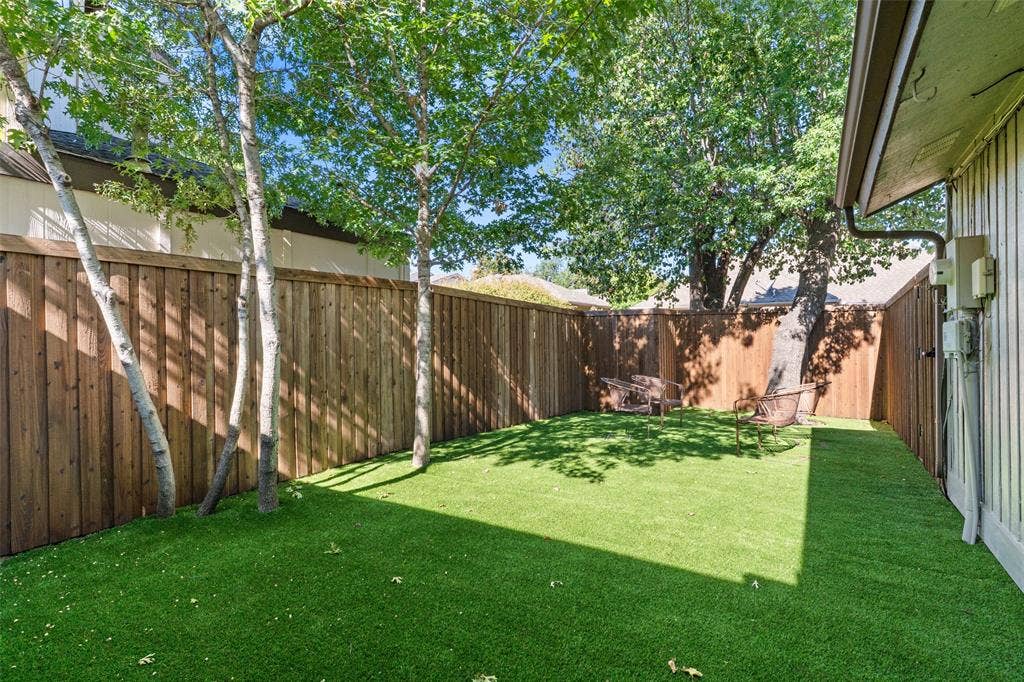 17663 Sunmeadow Drive, Dallas, TX 75252 17663 Sunmeadow Drive, Dallas, TX 75252