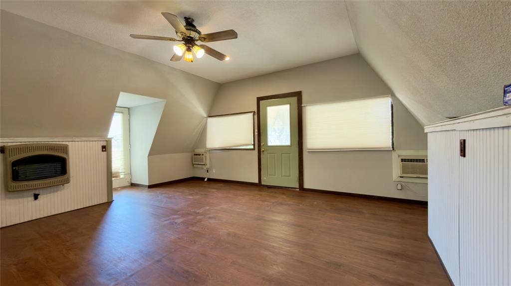 157 Business Boulevard, Granbury, TX 76049 Propane heater and AC units in the office.