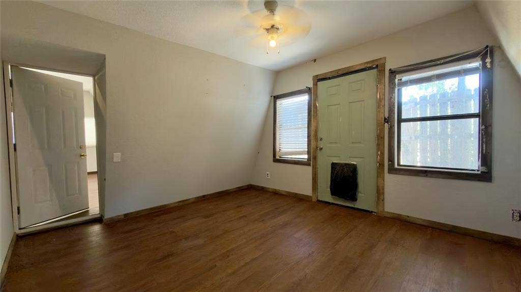 157 Business Boulevard, Granbury, TX 76049 157 Business Boulevard, Granbury, TX 76049